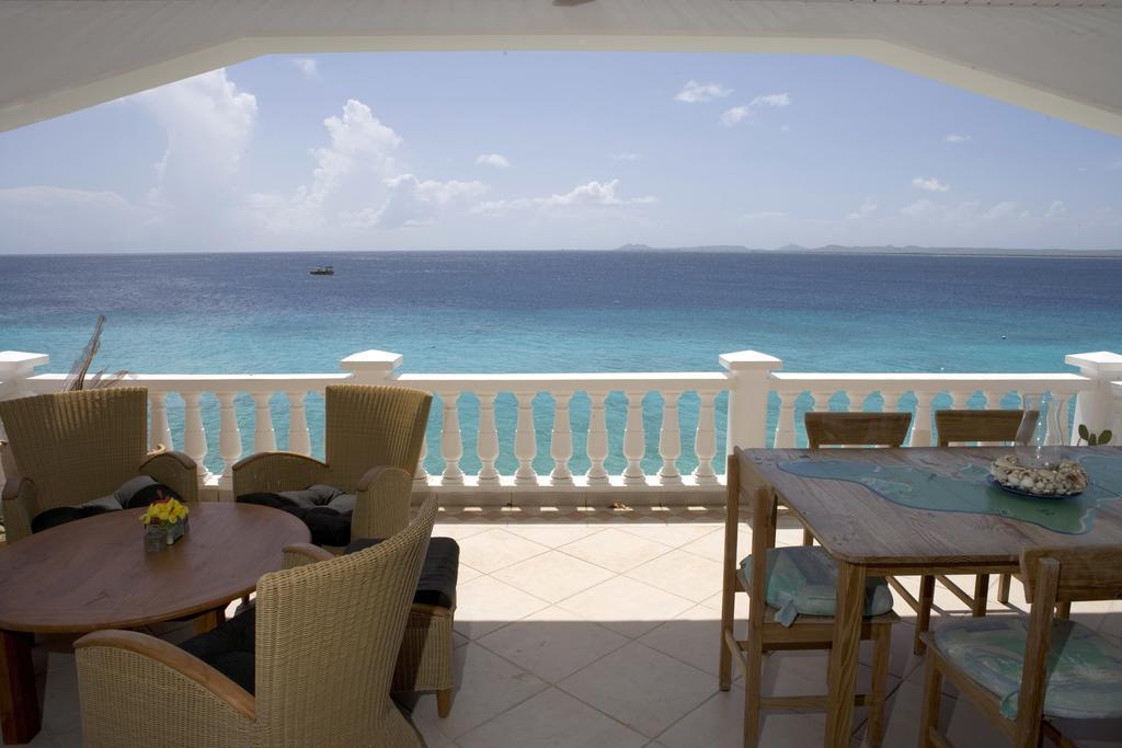 Belmar Oceanfront Apartments Bonaire Rum bild