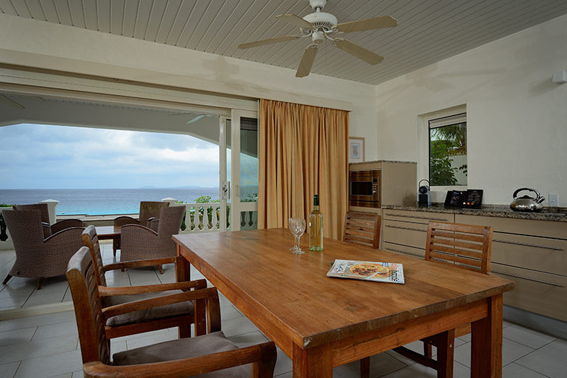 Belmar Oceanfront Apartments Bonaire Exteriör bild