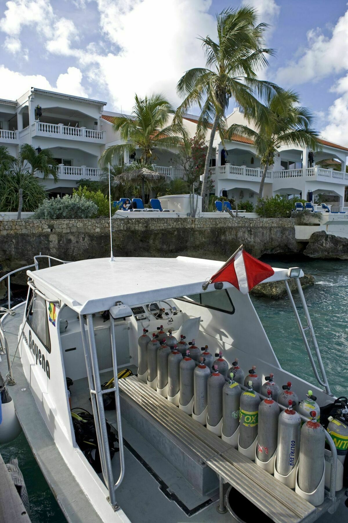 Belmar Oceanfront Apartments Bonaire Exteriör bild