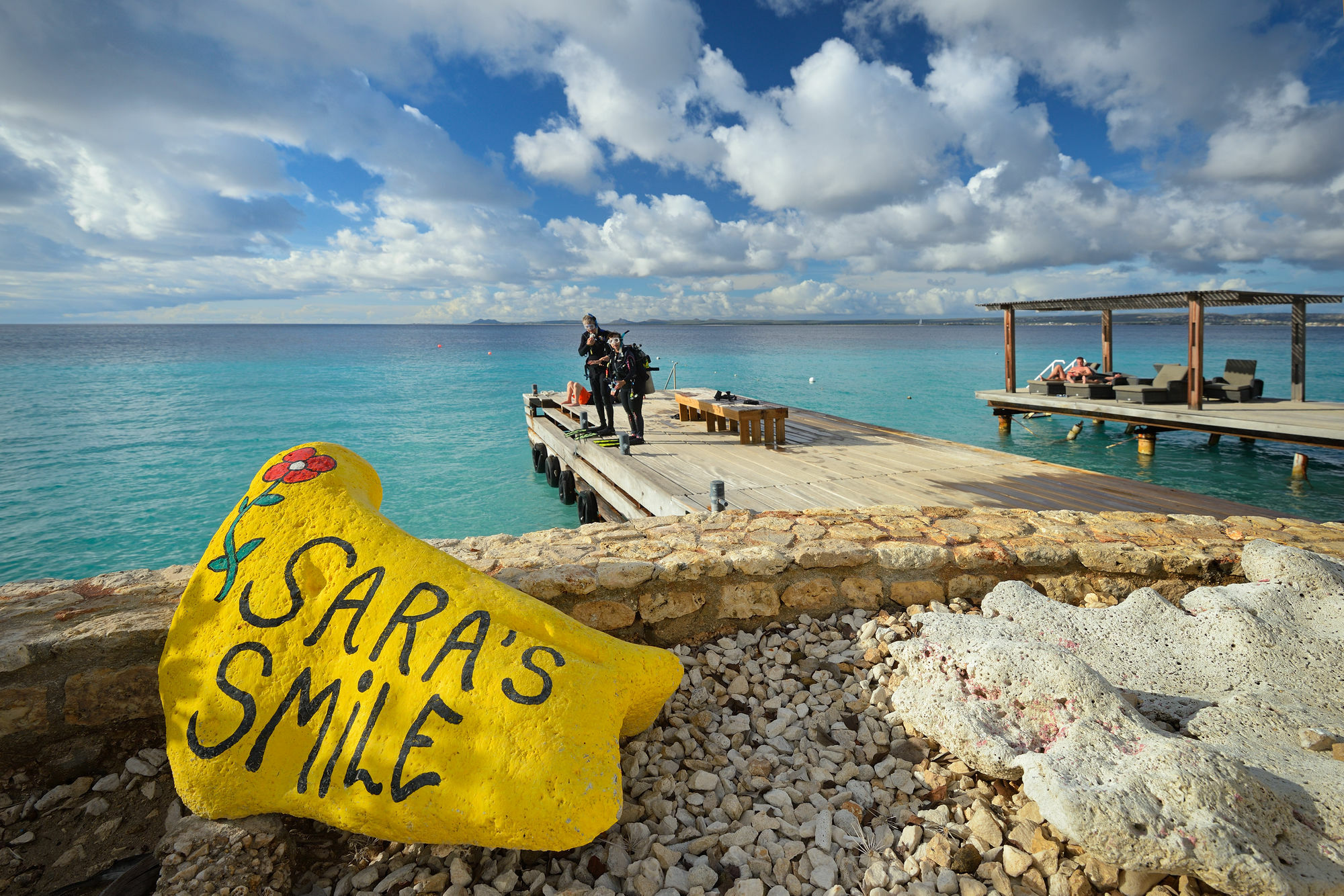 Belmar Oceanfront Apartments Bonaire Exteriör bild